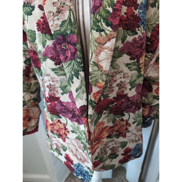 Vintage Style Floral Tapestry Brocade Blazer Scrunch Sleeves  M Y2K 90's NWT - Picture 3 of 14